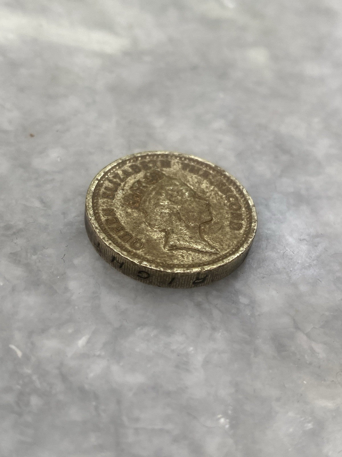 Rare Vintage 1987 Falkland Islands £1 One Pound Coin War Queen Elizabeth Money