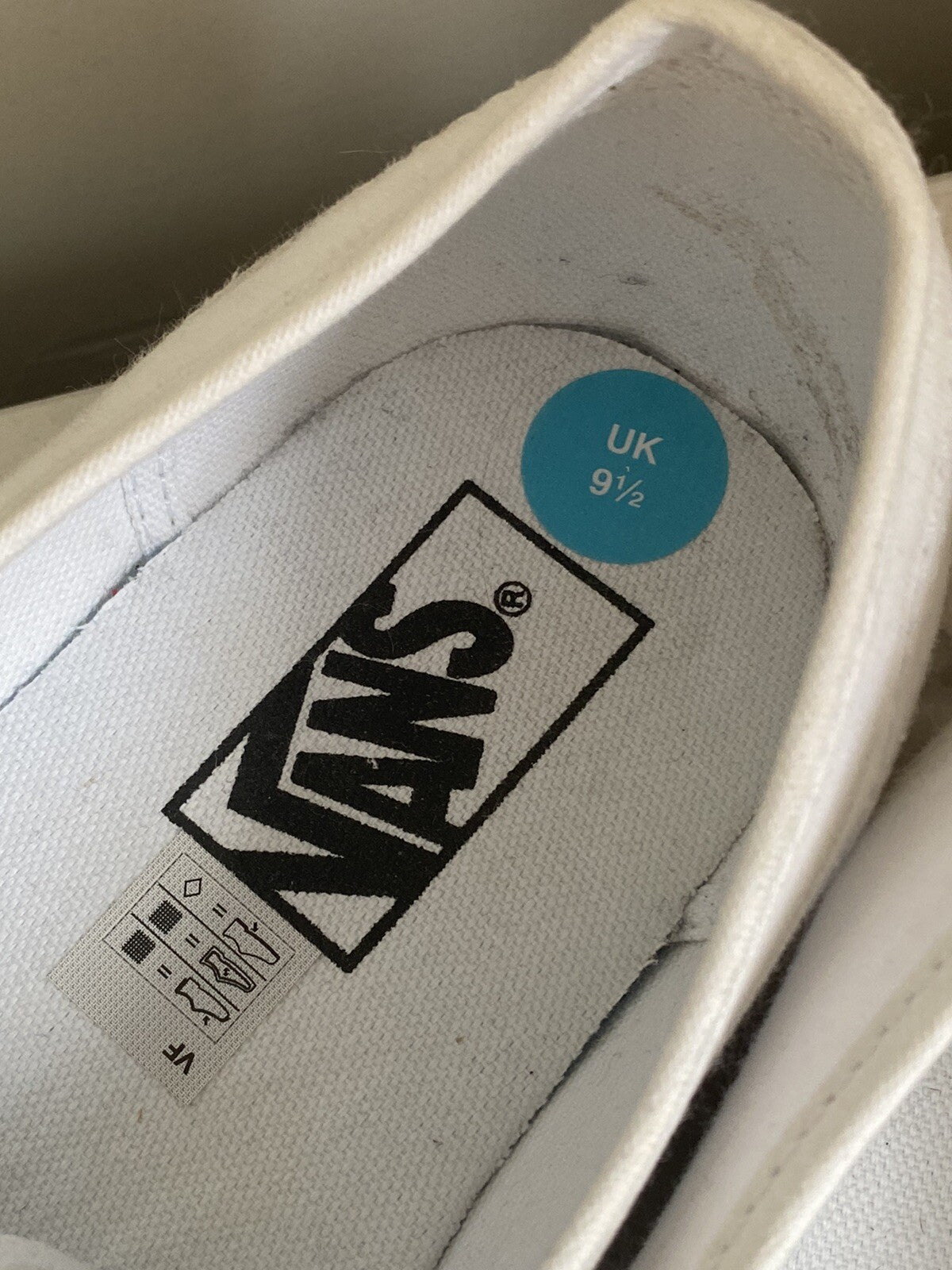 Authentic Rare New Vans Size 9.5 Trainers Sneakers Checkerboard Men’s Skateboard