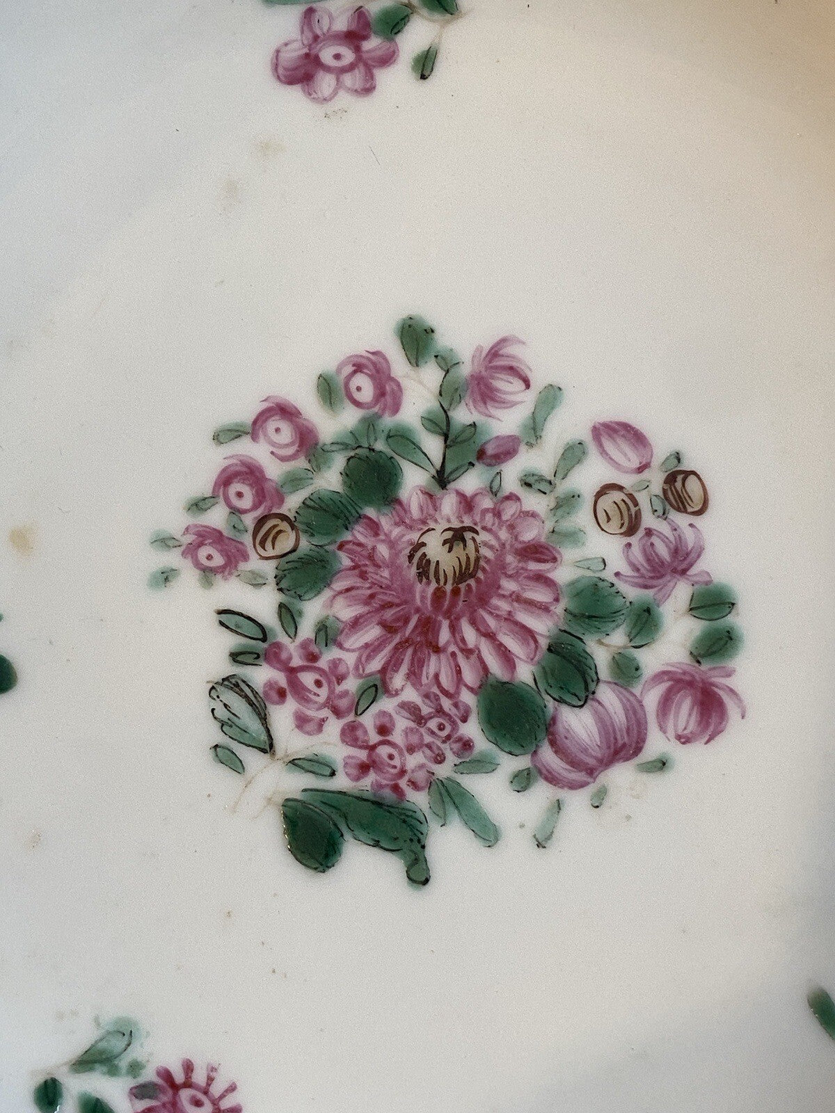 Qianlong Dynasty Antique Chinese 18th Century Porcelain Famile Rose Saucer Asian