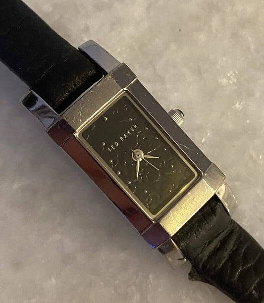 Rare Ted Baker Ladies Watch Crome Textured Dial Japan TB289BK Water Resistant