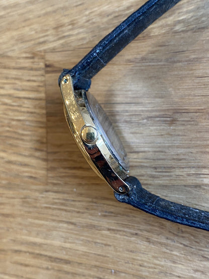 Vintage Sekonda Watch Water Resist Quartz 04270 Leather Strap Water Resistant